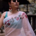 Nandita Swetha Instagram - How beautiful is the saree🤪🤪🤪 . Saree by @twenty_one_dot_six Shot by @pgraphyofficial Makeup @artistry_by_kavana Hair @makeoverby_nethrachethan . #saree #organza #handpaint #collaboration Bangalore, India
