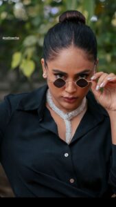 Nandita Swetha Instagram - Let your soul glow Shot by @lavsar_photography Makeup @vitta_makeovers Hair @praneetha_beautymakeover @thiru_kshtriyas Outfit @mango