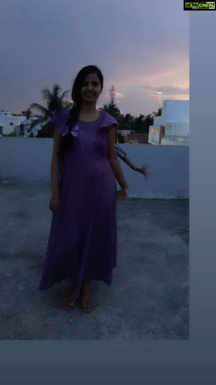 Nanditha Jennifer Instagram - With my niece π . . #danceing #with #my #niece #justlikethat #instagram #instadaily #casual #reels #happiness #blessed #thankyou #jesus #love #cute #instagood #actress #jenniferr252 #jenniferr252reels