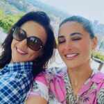 Nargis Fakhri Instagram - ☺️ 💞 🥗 🤩 ☀️ #goodtimes @realpz . . . . . . . . . . #lunchtime #losangeles #funtime #meetup #california #sunshine Beverly Hills, California
