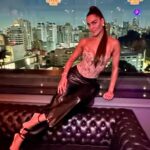 Nathalia Kaur Instagram - Dinner with A view 🥰🥹 Na @tettolounge ❤️‍🔥 Obrigada amiga linda @thainamagalhaes2 pela companhia e pelo empenho ABSOLUTO nas fotos ❤️😆 Obrigada também a Camilinha @camilaviieiraa sempre pró na logística e organização 💫🫶🏼 E a @myteam.cv sempre 🔝 😊 Jardim Paulista