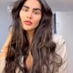 Nathalia Kaur Instagram -