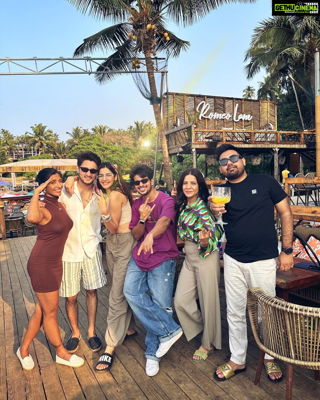 Nattasha Singh Instagram - ❤️ Location- @romeolanegoa Romeo Lane Goa