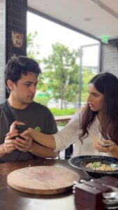 Nattasha Singh Instagram - Aakhir wo kya chupa raha tha 🙈 #funnyreels #nasha 
#comedyskit
#indigophuket
#funnyskits 
#couplecomedy

Location @hotelindigophuket 
Ib : @alanchikinchow
