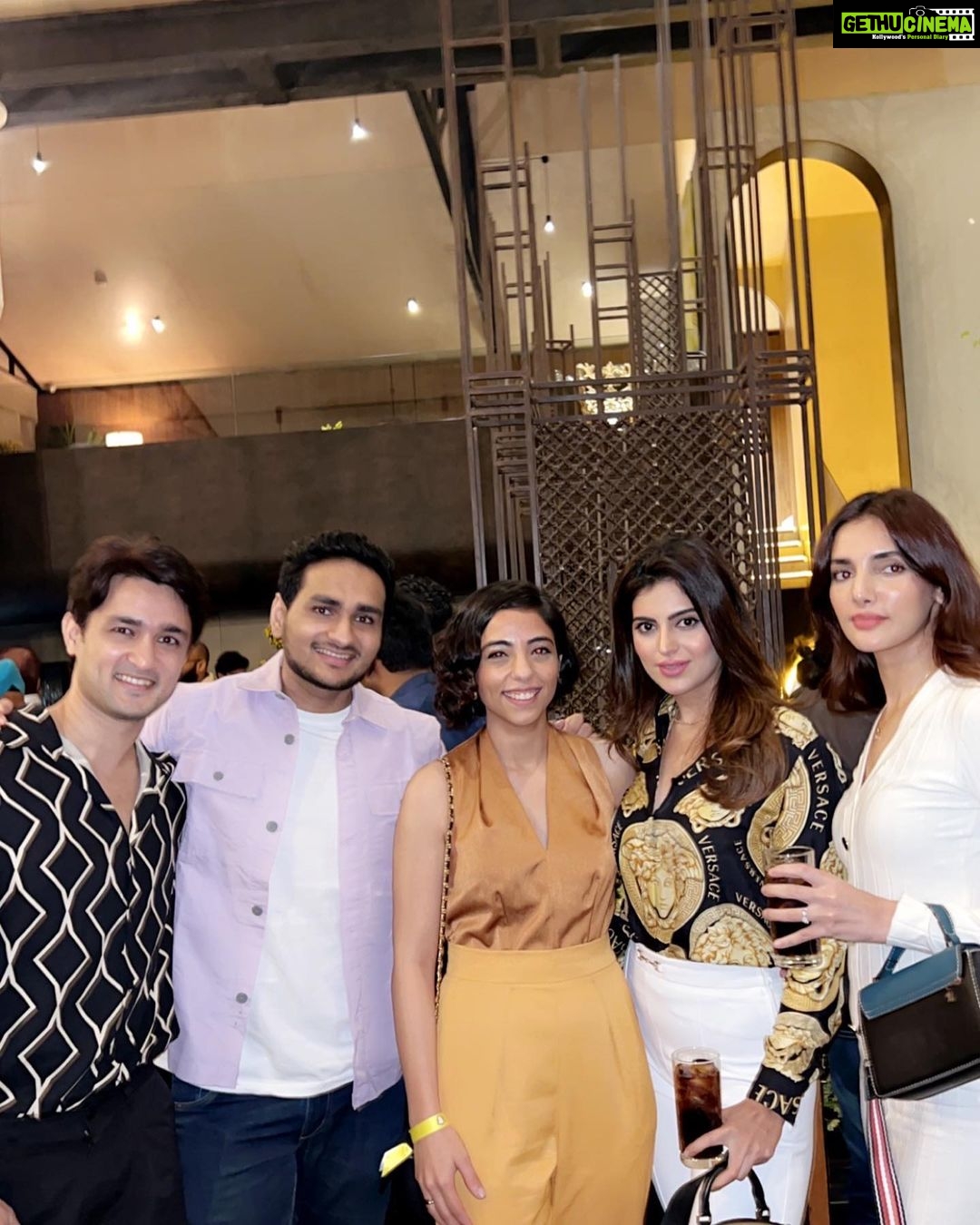 Nattasha Singh Instagram - About last night #snapchatevent