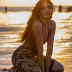 Nattasha Singh Instagram – 😎🌅
📸 @ilmanaazphotography1
MUA @makeup_asfaque