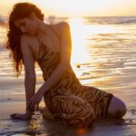 Nattasha Singh Instagram – Every sunset is an opportunity to reset

Mua- @makeup_asfaque