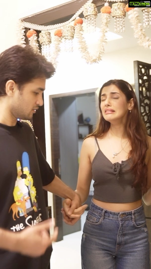 Nattasha Singh - 235.3K Likes - Babu maan gaya π @natashasingh007 #AreelAweek #comedy #nasha #couplecomedy
Ib:familyguy stewie β₯οΈ