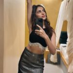 Nattasha Singh Instagram - Happy New Year 🥳 @amadibeachfrontresort ❤️ Amadi Beach Front Resort