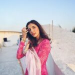 Nattasha Singh Instagram – 🥸