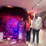 Navaneet Kaur Instagram - मोहित कंबोज यांच्या घरी गणपती बाप्पा चे दर्शन घेतले