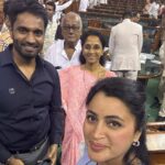 Navaneet Kaur Instagram - पुराने संसद भवन के आखरी दिन की कुछ तस्वीरे