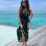 Neelam Kothari Instagram - Such an amazing shoot!! Thank you @jumeirahmaldives @jumeirahgroup @globalspa_mag @globalspame #globalspa #globalspatravels @bhavanapandey @maheepkapoor @seemakiransajdeh Jumeirah Maldives