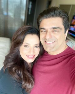 Neelam Kothari Instagram - Happy happy birthday husband @samirsoni123 ❤️❤️🎂🎂🥂🎉 love u loads.