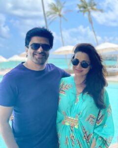 Neelam Kothari Instagram - Happy happy birthday husband @samirsoni123 ❤️❤️🎂🎂🥂🎉 love u loads.