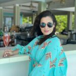 Neelam Kothari Instagram - Hues of blues💙💙 white sand blue skies/ water doesn’t get better than this!!! #BaglioniResortMaldives #BaglioniMaldives #Italianluxury @baglioniresortmaldives @rupalidean Baglioni Maldives