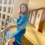 Neelam Kothari Instagram - Monday blues 💙 … . . . . #mondayblues #blue #sapphire #art #design #creation #jewellery #luxury #luxurylifestyle #luxurydesign #awards #delhi