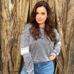 Neelam Kothari Instagram - It’s the weekend ✨✨✨. . . . . #happyme