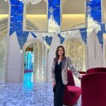 Neelam Kothari Instagram - Always great to be back in Doha!! Especially to visit the jewellery exhibition ❤️@visitqatar @qatarairways @fabdoha #DJWE2023 #Qatar #DohaDiaries @rafflesdoha