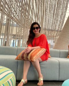 Neelam Kothari Instagram - Nothing better than mother daughter bonding time!! ❤️❤️ nevertheless missing papa @samirsoni123 .
.
.
.
.
.
.

@w_goa
@tanveerkwatra
@rupalidean
@sohrababa

#wgoa #whotels #wescapes #bonvoy