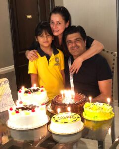 Neelam Kothari Instagram - Happy birthday babe.. may you always smile and be happy ❤️ love you loads❤️❤️❤️ @samirsoni123