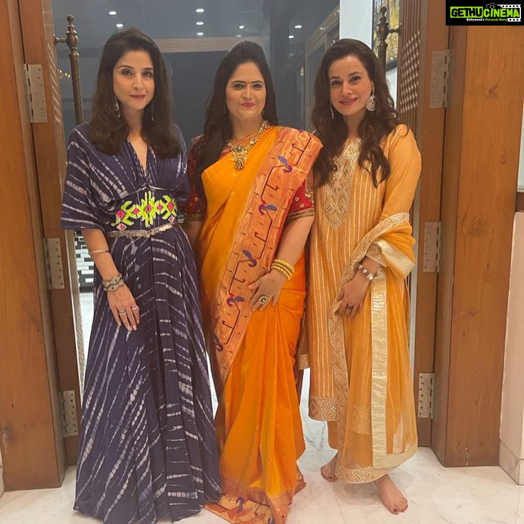 Neelam Kothari Instagram - The festivities have begun❤️ #ganeshchaturthi #blessed Pune, Maharashtra