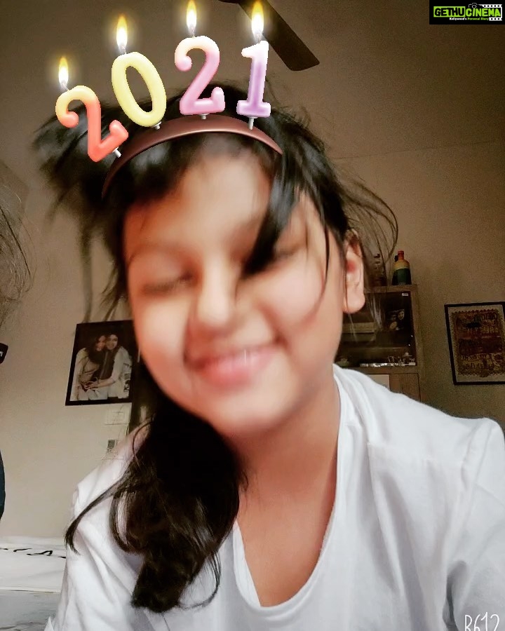 Neelam Kothari Instagram - And we thought 2021 would be a better year! It could and would be if everyone would wear their masks. Please be responsible stay safe 🙏❤️ #staywell #staysafe