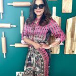 Neelam Kothari Instagram - Weekend vibes 💖💖💖 #iffa2023 #abudhabi W Abu Dhabi – Yas Island
