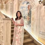 Neelam Kothari Instagram – New York New York… thank you for all the love and support 
Gala night #4 @cry.america @cry_india 
Outfit @pallavi_mohan_not_so_serious_ The Pierre, A Taj Hotel, New York