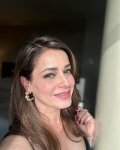 Neelam Kothari Instagram - Just.. ❤️