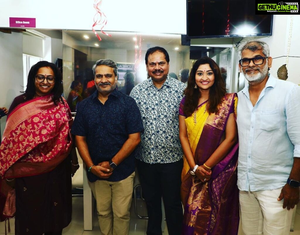 Neelima Rani Instagram - From the launch of @naturalssignature.rksalai 🥳 I was sick for more than a month,couldn’t do anything as per our plan yet bounced and managed to launch in a span of 3 days! This wouldn’t be possible with out the support of @naturalssalon team @veena_kumaravel mam and @ckkumaravel sir support! Sincere thanks to @spbcharan sir for accepting our shortest notice and he graced the occasion 🙏🏼 A new chapter with lots of hope n wishes