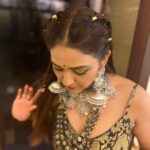 Neeti Mohan Instagram - BBL CU 👀 Outfit - @the.hemd Neckpiece - @rubans.in @_phullara_ Earrings - @_phullara_ Rings - @the_beta_girl @pinklanebyrashi Heels - @londonrag_in Styling - @shreyandurjastyle Hmua - @ritickasjalan