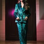 Neeti Mohan Instagram - Hustle! Outfit - @yarnic_official Earrings - @tipsyfly Styled by - @shreyandurjastyle Makeup & Hair - @ritickasjalan 📸 @sam_clicks1