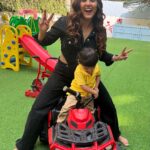 Neeti Mohan Instagram - Mommy-hood so Good! #20monthsofAryaveer Mumbai, Maharashtra