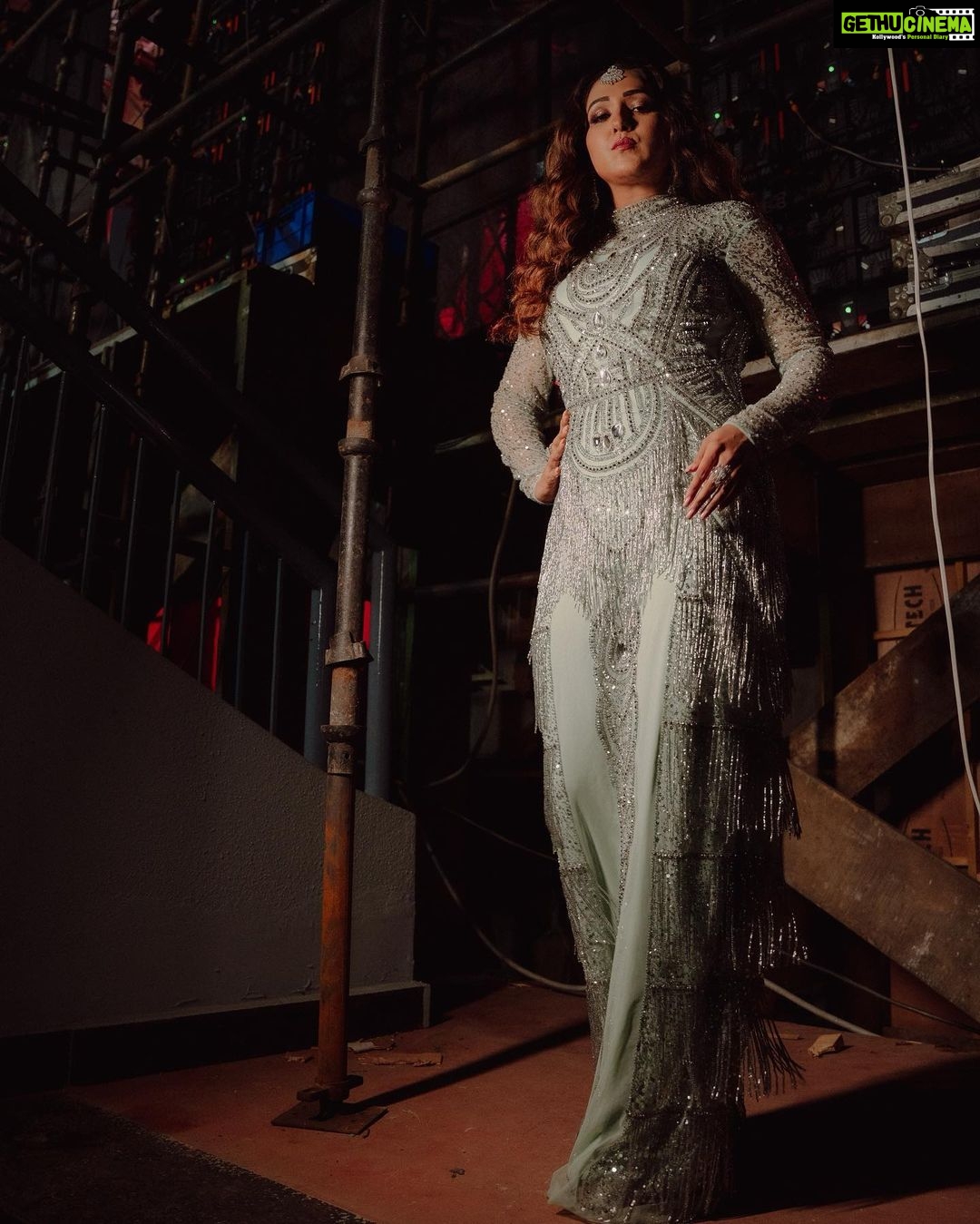 Neeti Mohan Instagram - 💎✨ Outfit - @upgradebya Earrings - @kushalsfashionjewellery Rings and Maang Tikka - @estele.co Styled by - @shreyandurjastyle Hair - @dwyessh_hairwizard Makeup - @ritickasjalan 📸 @_smfilms