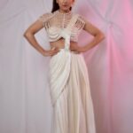 Neeti Mohan Instagram - 🕊️🌸 Look @labeljadebyashima x @peqota Ring - @vaidaan.official Styling - @shreyandurjastyle Glam ✨ @dwyessh_hairwizard @rasilaravariamua @ritickasjalan 📸 @souravsharmaofficial