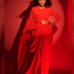 Neeti Mohan Instagram - Mere paas aaj Lahfz nahi bas gloves hain🧤 Fit @_huemn x @equiivalence Styling - @shreyandurjastyle @urja__amin @shrey_vaishnav_ Glam team - @dwyessh_hairwizard @rasilaravariamua @ritickasjalan Photos - @souravsharmaofficial