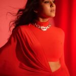Neeti Mohan Instagram - Mere paas aaj Lahfz nahi bas gloves hain🧤 Fit @_huemn x @equiivalence Styling - @shreyandurjastyle @urja__amin @shrey_vaishnav_ Glam team - @dwyessh_hairwizard @rasilaravariamua @ritickasjalan Photos - @souravsharmaofficial