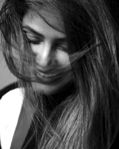 Neetu Chandra Instagram - Smile🤍
.
.
.
.
.
.

#nitu #neetu #shrivastava #neetushrivastava #nitushrivastava #nituchandra #chandra #girl #reeloftheday #basic #organics #ootd #style #stylish #fashion #trendingfashion #trendingstyle #modelling #models #latestmodel #latesshoot #lateststyle #styleicon #stylishicon #bollywoodicon #trendingicon #stylezone #mumbai #mumbai_ig #mumbaikar