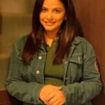 Neetu Chandra Instagram - Our brand ambassador Nitu Chandra is curious about who the Patna Pirates will retain. What are your thoughts? 💭💚 . . . #PatnaPirates #PiratePanti #PirateHamla #GardaUdaDenge #ProKabaddi #FantasticPanga
