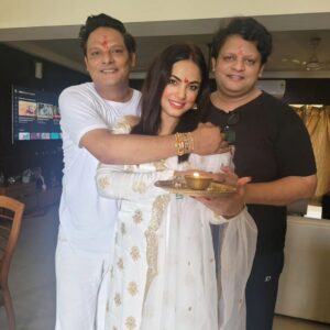 Neetu Chandra Instagram - ❤️