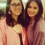Neetu Chandra Instagram – Last evening was overwhelming and Heart touching. Met my dearest friend  @smritimundhra lovely  @ChandraMundhra and Smriti s little angel daughter Isabel after years, Isabel in particular… held her when she was tiny 1year old in my arms and then yesterday when she is 6 now. 
So proud that Smriti found soooo many fans in India through her extraordinary work on Netflix s original reality show..as a creator of  INDIAN MATCHMAKING then ROMANTIC. In 2020 she was nominated at Oscar’s for the Best Documentary short of her film St. Louis Superman. 

My association with Smriti is through Director Jagmohan Mundhra sir, whose last film was APARTMENT and I was the lead. Jag sir was a guide, a philosopher, a father figure for me, especially after I lost my father.. 
Jag sir use to tell me stories of Smriti s childhood and how he was so proud in everything Smriti does…

Today, wherever you are, you must be witnessing your predictions Jag sir.. we all are so proud of her too.. A sister to me  with so much warmth and care. 
Chandra Ji, Jag sir s wife, Smriti s mother.. a mother figure to me, a friend, my guardian in Los Angeles and a perfect picture of calmness, smile, warmth n humanity… 
Ever you ask her.. HOW ARE YOU CHANDRA JI, SHE WILL SAY, “I AM PERFECT,” yes, INDEED.. YOU ARE ❤️🤗
Since we both are Chandra, people generally think she is my mother.. Love you Chandra Ji. 
You have an awesome extended family as well, all of them… I met yesterday and felt as if I already knew them. .
Thank you so much for Never ending hugggggs, love and care. 
See you soon. .
Love you 3… kisses kisses 💋 ❤️❤️🤗🤗🤗