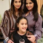 Neetu Chandra Instagram - Last evening was overwhelming and Heart touching. Met my dearest friend @smritimundhra lovely @ChandraMundhra and Smriti s little angel daughter Isabel after years, Isabel in particular... held her when she was tiny 1year old in my arms and then yesterday when she is 6 now. So proud that Smriti found soooo many fans in India through her extraordinary work on Netflix s original reality show..as a creator of INDIAN MATCHMAKING then ROMANTIC. In 2020 she was nominated at Oscar's for the Best Documentary short of her film St. Louis Superman. My association with Smriti is through Director Jagmohan Mundhra sir, whose last film was APARTMENT and I was the lead. Jag sir was a guide, a philosopher, a father figure for me, especially after I lost my father.. Jag sir use to tell me stories of Smriti s childhood and how he was so proud in everything Smriti does... Today, wherever you are, you must be witnessing your predictions Jag sir.. we all are so proud of her too.. A sister to me with so much warmth and care. Chandra Ji, Jag sir s wife, Smriti s mother.. a mother figure to me, a friend, my guardian in Los Angeles and a perfect picture of calmness, smile, warmth n humanity... Ever you ask her.. HOW ARE YOU CHANDRA JI, SHE WILL SAY, "I AM PERFECT," yes, INDEED.. YOU ARE ❤️🤗 Since we both are Chandra, people generally think she is my mother.. Love you Chandra Ji. You have an awesome extended family as well, all of them... I met yesterday and felt as if I already knew them. . Thank you so much for Never ending hugggggs, love and care. See you soon. . Love you 3... kisses kisses 💋 ❤️❤️🤗🤗🤗