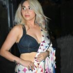 Neha Bhasin Instagram –