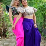 Neha Bhasin Instagram - Dancing together to kut kut bajra was so much fun.. You too can recreate these steps and tag us in your reels. Enjoy 💃 #rashamidesai #NehaBhasin #kutkutbajra #dance #happygirl #love #panjabi #immagical✨🧞‍♀️🦄 Mumbai, Maharashtra