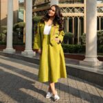 Neha Dhupia Instagram - Glowing green ☘️ …. #dehidiaries Congratulations my fav crew @onefridayworld on the opening of a mega store … happy shopping people at mall of india . . . . @diva_rose21 @karanrai001 @kiran_chhetri92 @dgphotoworks @shahinmannan @elevate_promotions @onefridayworld