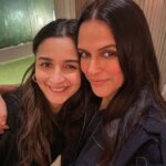 Neha Dhupia Instagram - Watched #rockyaurranikipremkahani with my endless tub of popcorn 🍿and lifelong arm candy by my side 😍… all of it … the movie , the music the magic is beyond phenomenal. @karanjohar you are a genre that is created by you and no one else can match up. You make us laugh out loud , cry to a point it’s cathartic and believe in Family as we all should ♥️ thank you for the stories you tell and scale your mind develops them in. @aliaabhatt you and only are Rani , there’s no other way to define you … the ultimate queen 👸 @ranveersingh I’m fangirling over it all the accent , the the moves and the emotion and much more 🥰... @aapkadharam hi @azmishabana18 #jayabachchan ji just to see you all on screen together in this colour is incredible. And I’m not stopping till I mention the entire cast for their performances and the battles they fight. Absolutely stellar. . .. ok I must stop now… jus go have a blast at the movies!!! 🍿 🎥♥️🔥