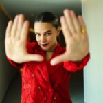 Neha Dhupia Instagram - Zooming into you ♦️…. . . . . . . . . #workmodeon #Ateam @anamikakhanna.in @misho_designs @diva_rose21 @karanrai001 @kiran_chhetri92 @thephotodost 📸