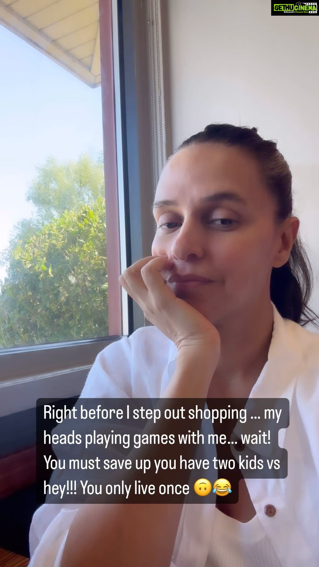 Neha Dhupia Instagram - Minutes before I hit the mall ๐๐ Need serious adviceโฆ ๐ pls!!! USA