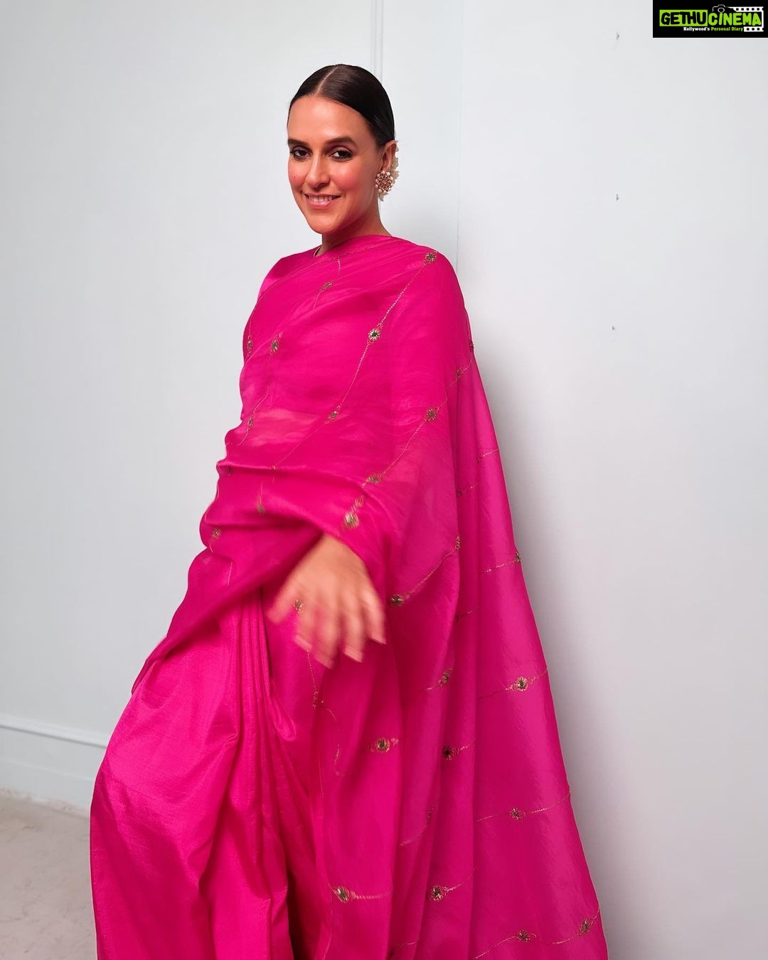 Neha Dhupia Instagram - RANI !!! 💖 . . . . @raw_mango @ayeshakhanna20 @mitavaswani